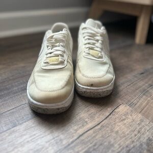 Cream Sneakers with Yellow Accents